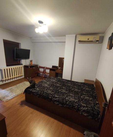 3 decomandate - primul rand la MARE - 3