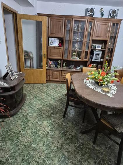 3 camere Exercitiu Teilor parter 78mp balcon 103000euro - 13