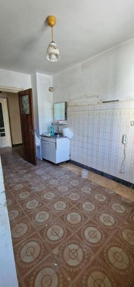 Tomis 2 apartament 3 camere decomandate, garaj si loc de parcare. - 19