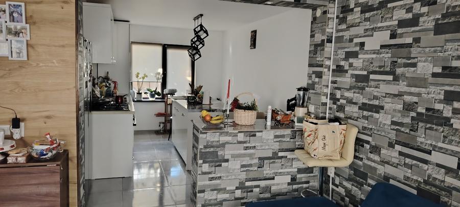 Vând casă P+M, din BCA, izolată termic cu, încălzire în pardoseală, panouri 6kw - 8