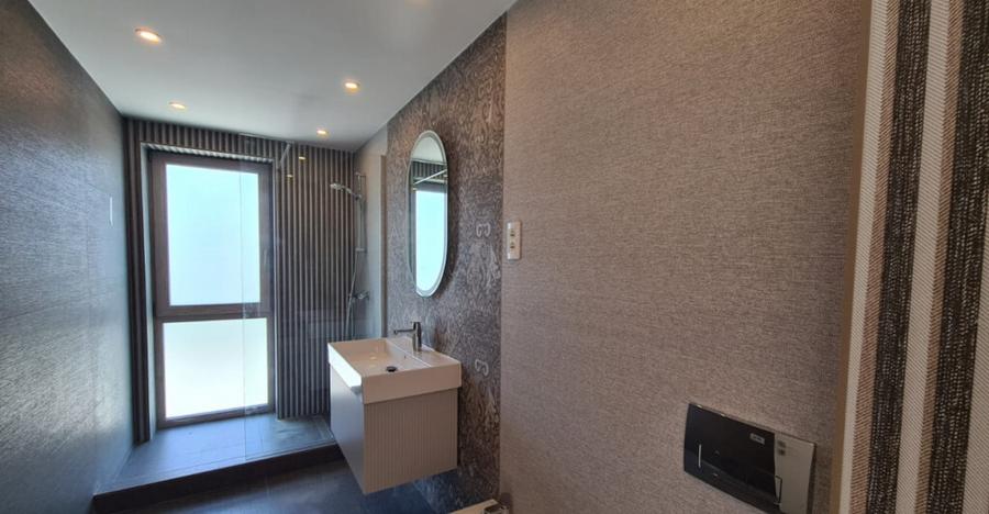 Imobil nou -Afacere,Birouri - 14