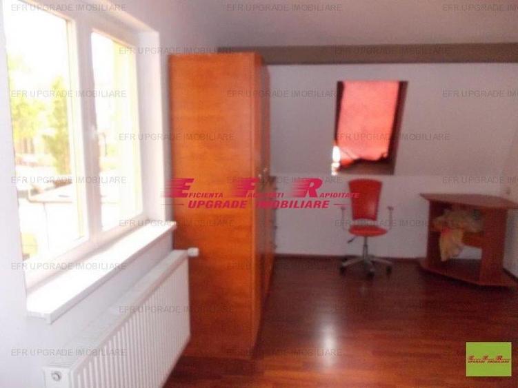 Vilă cocheta de vanzare ?n zona Sala Palatului - 19