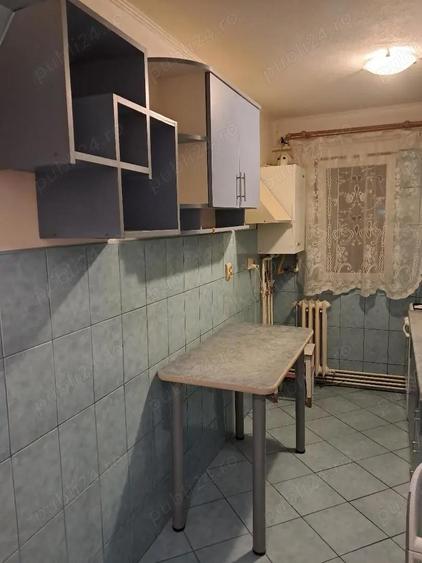 Apartament de vanzare - 3