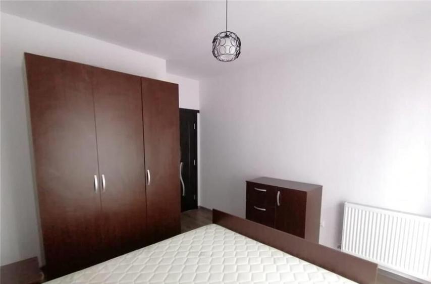 2 camere Nerva Traian - 2