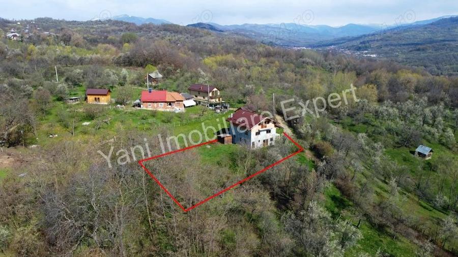 Casa de vacan?a de vanzare in comuna Corbi, sat Poienarei, jude? Arge?. - 6