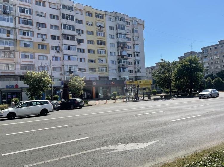 Spațiu comercial, de 70 mp, în Central