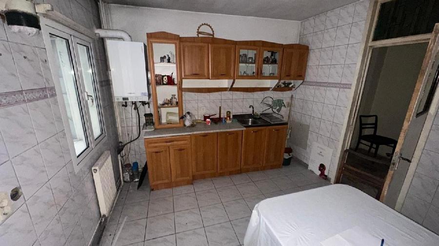 PARC SEBASTIAN,  Apartament cu 4 camere decomandat - 96mp, etaj 6 - 8