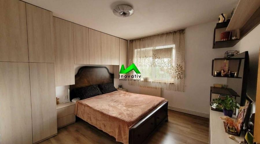 Apartament de vanzare 3 camere Sibiu Vasile Aaron - 1