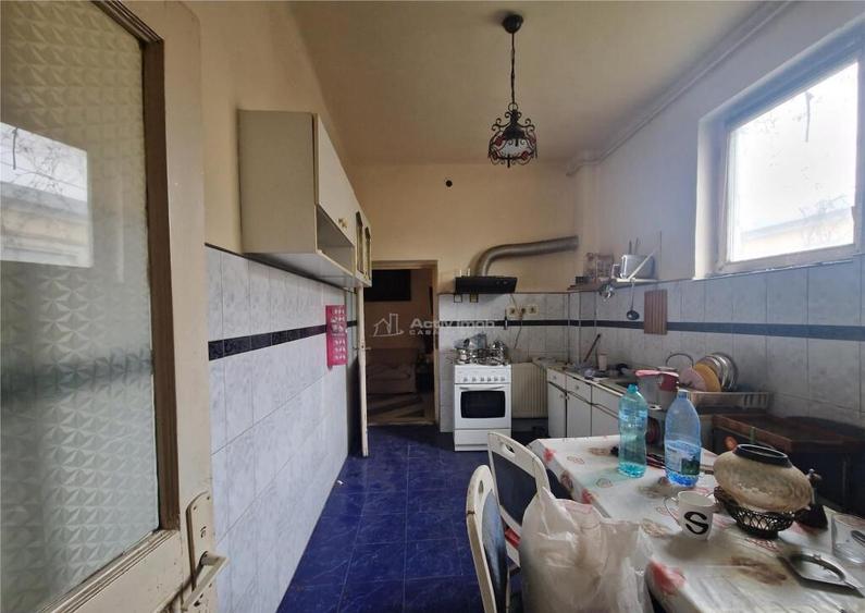 Casa pe sol, teren 372 mp - zona centrala - 6