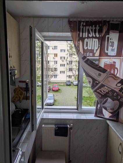 Propietar (De Vânzare apartament cu 2 camere) - 3