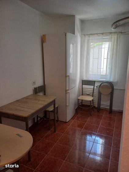 2 cam 50 mp zona nicolina pizza nico 380 euro liber 15.06. - 5