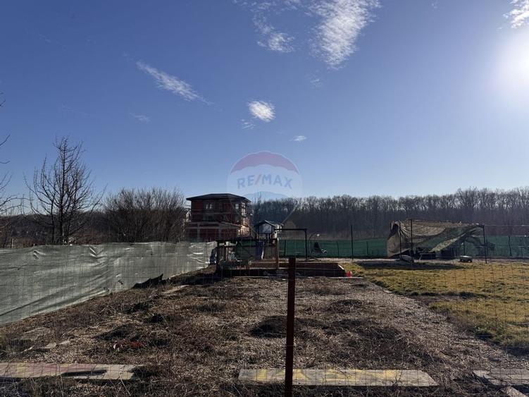 Teren intravilan de vanzare 1000 mp Baneasa sector 1 - 13