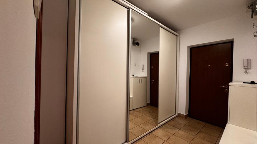 Apartament renovat aproape de parc - 10