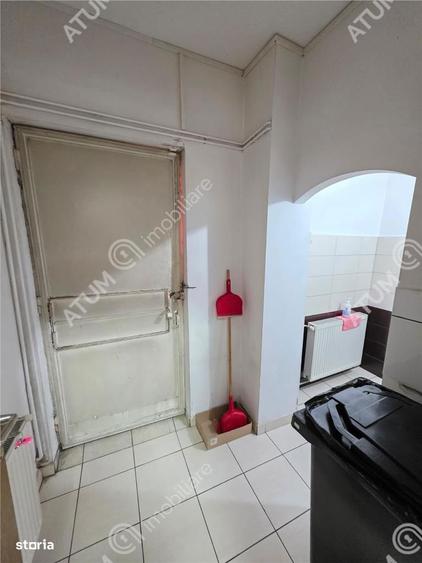 Spatiu comercial 75 mp de inchiriat in zona Vasile Aaron din Sibiu - 2