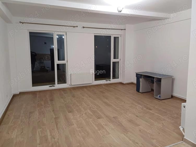 Vand garsoniera spatioasa, luminoasa, Brasov, Cartier Astra