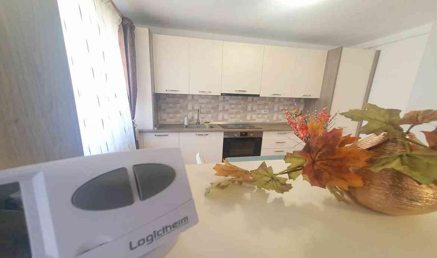 Inchiriere garsoniera de lux complexul Rezidential Subcetate - 17