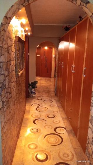 Vând apartament 3 camere - 7