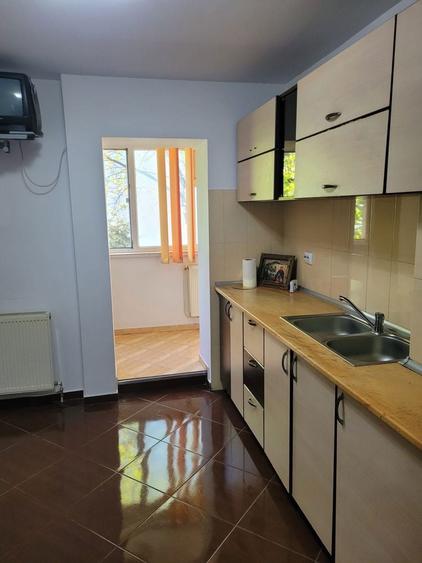Proprietar - apartament 2 camere - 5