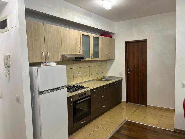 Apartament de vanzare - 3