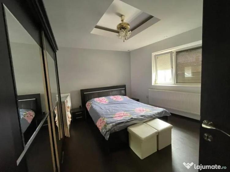 Casa de vanzare, cu 4 camere, 140 mp, zona Centru Vechi - 1