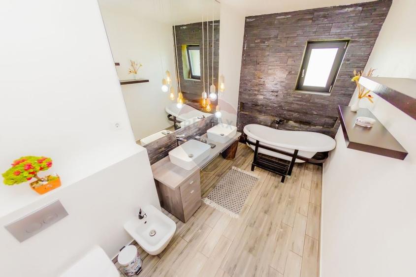 DE VANZARE in Baia Mare -Casa in stil mediteranean la pret redus - 18