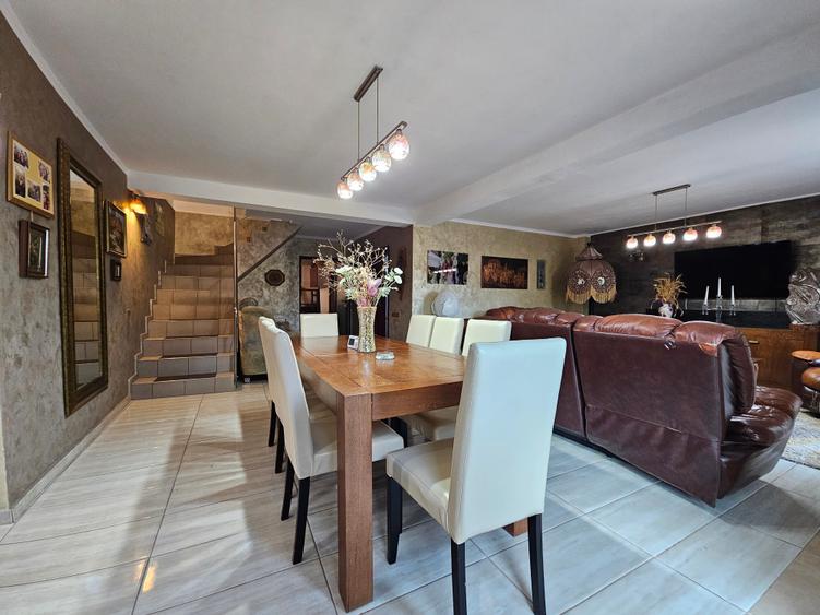 Casa de Vanzare P+1 In Agigea Teren 400mp Garaj - 8