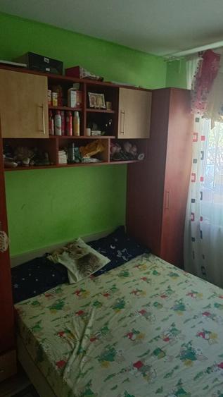 Apartament de vanzare doua camere bucatarie baie parter - 1