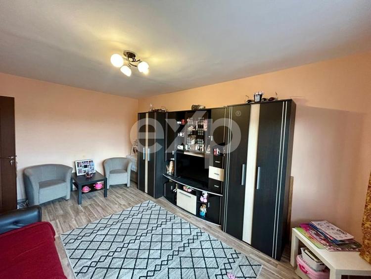 Apartament cu 3 camere de vânzare – zona Calea București - Județean - 1