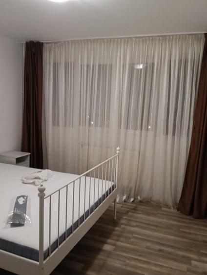 Drumul Taberei Afi Cotroceni -Favorit metrou - 12