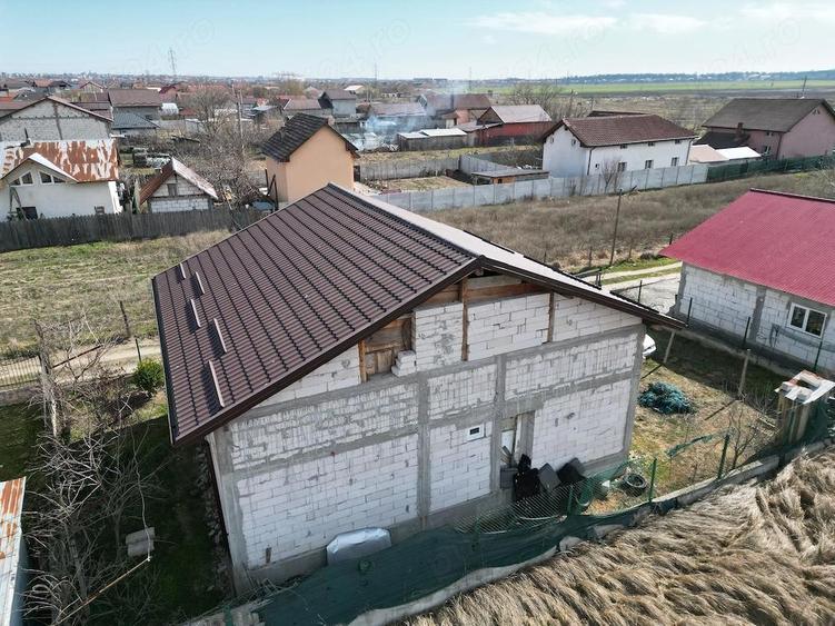 Vand Casa la rosu - Brestei - 5