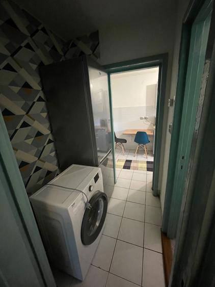 De vanzare apartament 3 camere - 8