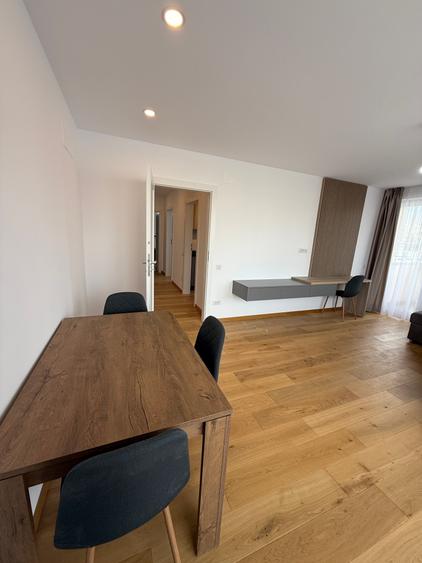 Apartament de Inchiriat 3 camere - 5