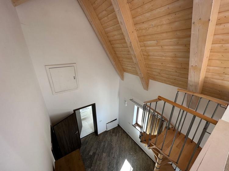 CASA SPATIOASA  CU GARAJ SI TEREN DE 600 MP - 19