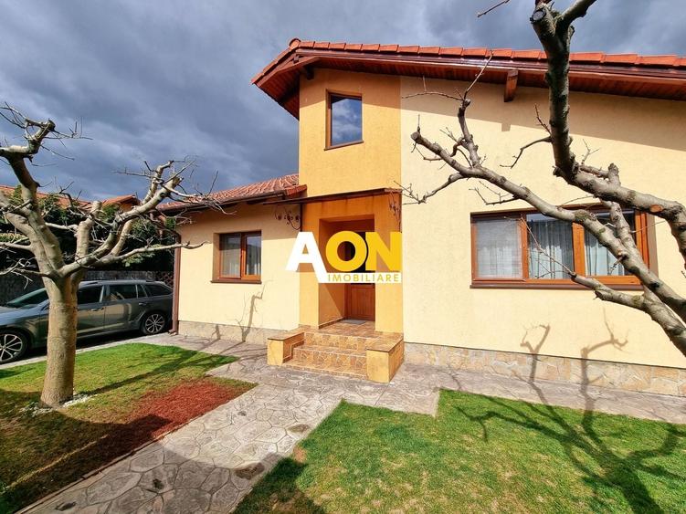 Casa 3 camere, mansardabila, S+P, 400 mp teren, Cetate - 1