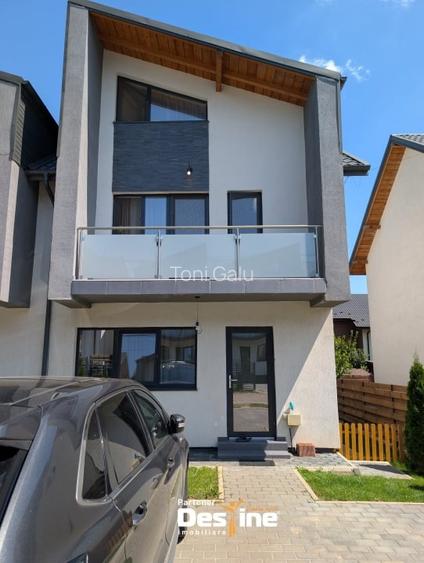 Valea Adanca Triplex 4 camere 143 mp P+1+M mobilata si utilata modern Valea Adanca Triplex 4 camere 143 mp P+1+M mobilata si utilata modern