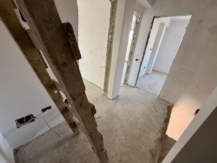 Casa P+1+Pod inalt. 4 cam. Util 107mp. Teren 148mp - 17