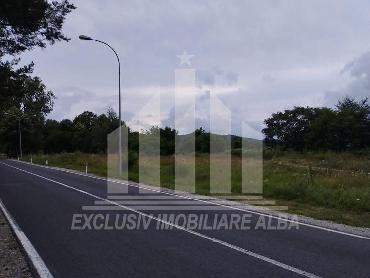 Teren intravilan | 1054 mp | 19.3 ml deschidere | Geoagiu Bai - 1