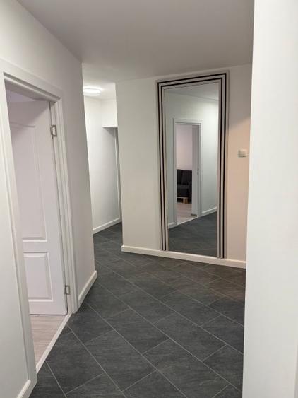 Apartament 4 camere de inchiriat zona Tineretului - vedere partiala spre parc - 5