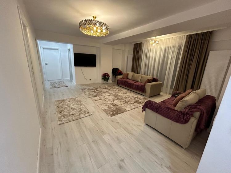 Apartament 3 camere | Penthouse | Terasa 50mp | Rond Gherghitei - 1