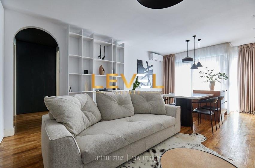 Apartament Designer de Vanzare cu 2 Locuri Parcare Incluse - 102 The Address - 2