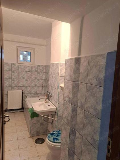 Apartament 2 camere de vanzare , Ozana , M15 , parter , 46.000 euro neg. - 9