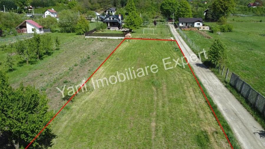 Teren de vanzare in Curtea de Arges, zona Valea Uleiului. - 1