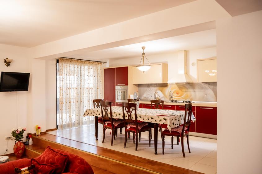 Vila impunatoare ,OVIDIU SUD(AXV17) - 4