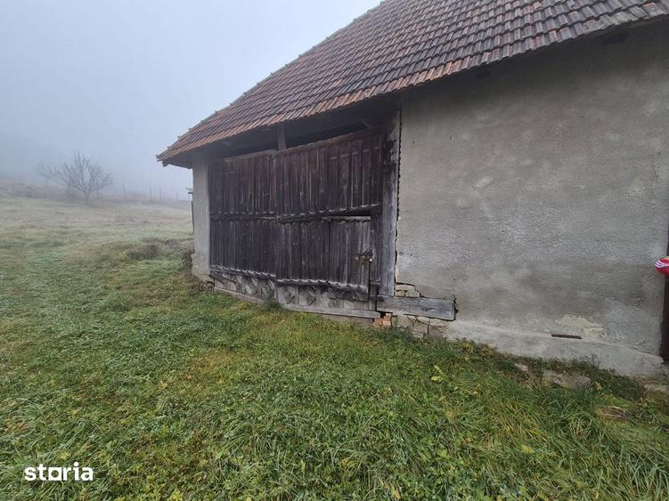 Casa finisata modern, teren 2800 mp Sanmihaiu Alma?ului - 2
