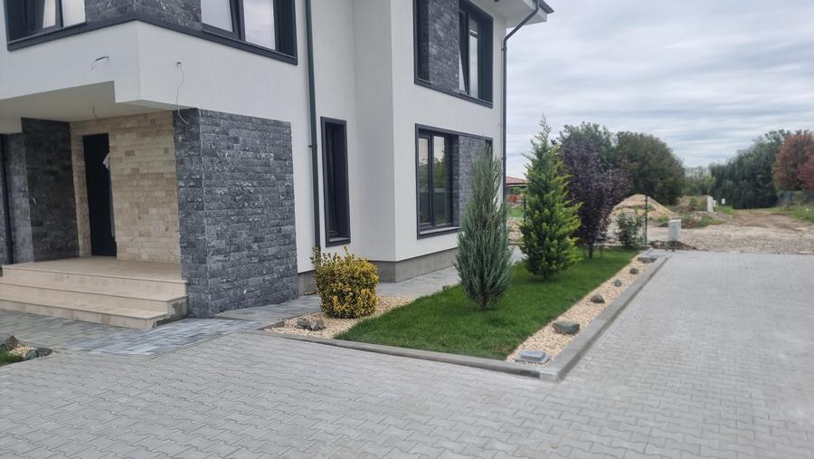 Complex rezidential cu 7 vile langa Laguna Albastra - 34