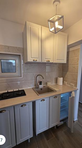 Petre Ispirescu Sebastian 10 minute de unirii 55000euro - 5