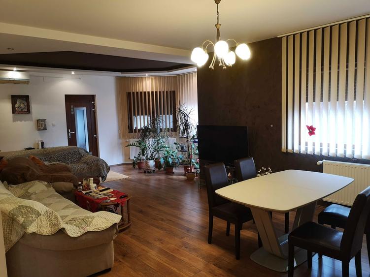 Casa individuala Braytim,5 camere, direct proprietar curte garaj dublu - 2