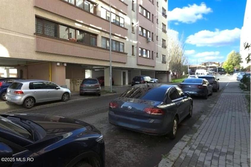 	Km 4-5 - Lidl, Garsoniera decomandata, 40 mp, incadrata, etajul 1! - 23