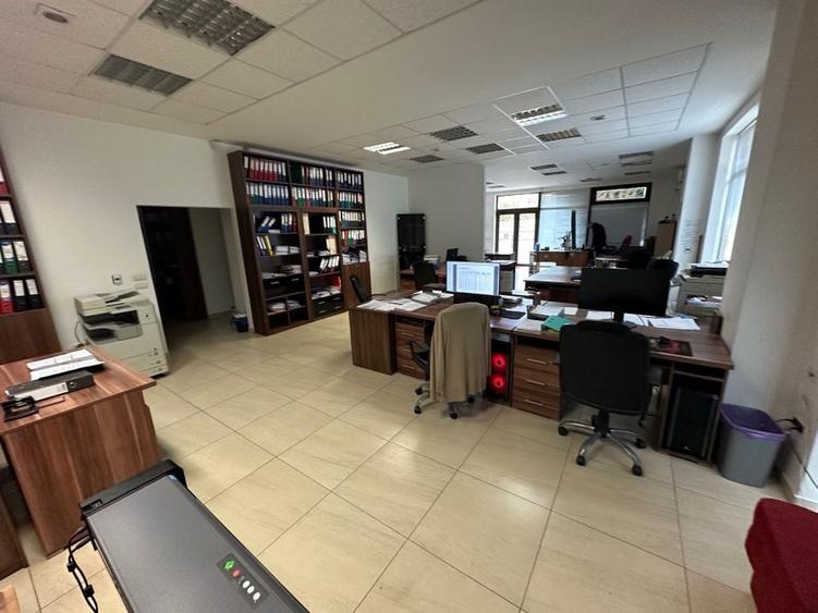 Spatiu Comercial zona Aradului - 4 locuri de parcare - 9