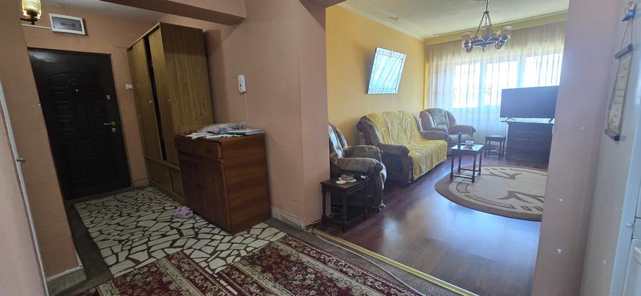 Ultracentral Târgoviște,  vânzare apartament 3camere,  comision 0 la cumpărător - 7